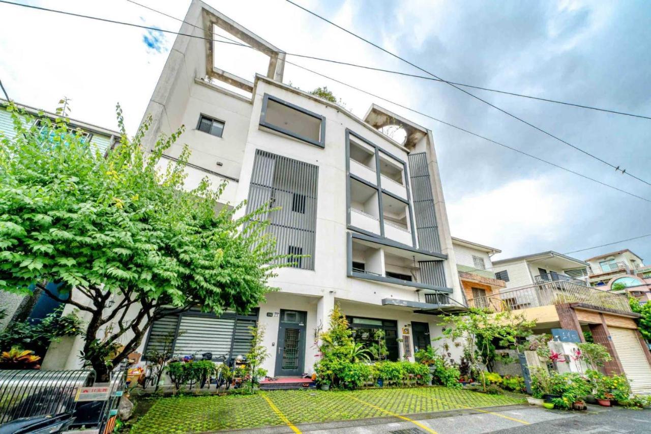 五葉松民宿-電梯民宿 近慈濟中小學及慈科大及人社院 Kota Hualien Bagian luar foto