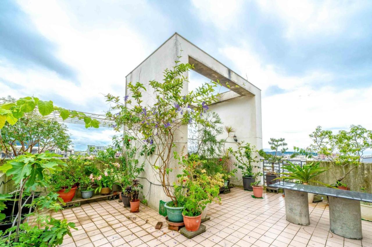 五葉松民宿-電梯民宿 近慈濟中小學及慈科大及人社院 Kota Hualien Bagian luar foto
